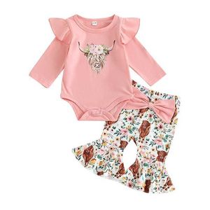 Ensembles de vêtements Family Matching Tenues de style occidental Baby Girl Girl Vêtements à sweat plissé avec denim Print Bell Bottom Girl Girl Girl NOUVELL