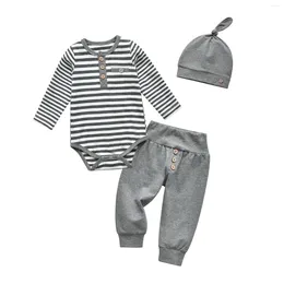 Kledingsets mode geboren baby babyjongen lange mouw kleren set gestreepte romper bodysuit top broek cap 3pcs outfit voor jongens