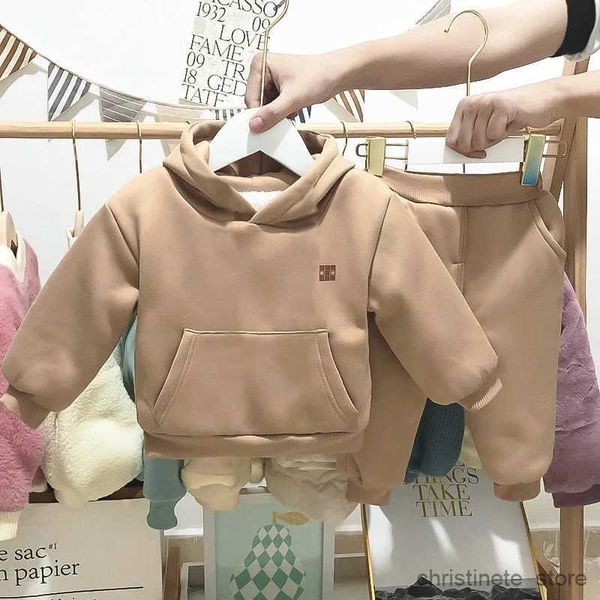 Ensembles de vêtements Mode nouveau-né bébé fille garçon vêtements ensemble à capuche et pantalon 2 pièces doublure en polaire chaude bebe costume à capuche ensemble de vêtements d'hiver 0-3Y R231215