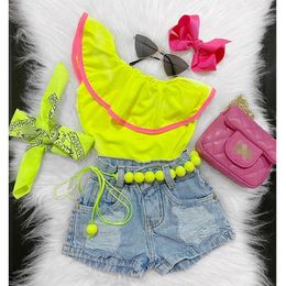 Ensembles de vêtements FOCUSNORM 1 6Y Mode 3pcs Enfants Filles Vêtements Une Épaule Volants T Shirts Tops Trou Denim Shorts Bandeau 230630