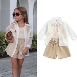 Ensembles de vêtements FOCUSNORM 4 couleurs 3pcs mode d'été petites filles vêtements 1 6Y manches longues manteau résistant au soleil solide gilet en tricot short ensemble 230511