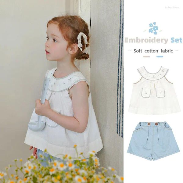 Conjuntos de ropa para niñas, ropa bordada Ins, blusa blanca sin mangas, trajes cortos coreanos franceses azules, conjunto de verano de algodón de 2 a 8 años