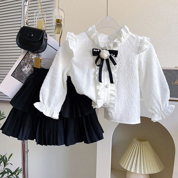 Ensembles de vêtements Vêtements pour filles Tenue Princesse Manches longues Haut pour enfants et jupe plissée Uniforme Casual Vêtements pour tout-petits Âge 1T 10T 231129