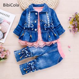 Kleding sets meisjes denim 3 -delige kleding lente en herfst babymeisje pak 230206