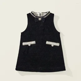 Vêtements Ensembles filles rembourrées de costume élégant pour enfants en dentelle pour enfants en dentelle à col roulé à manches chaudes sans manches