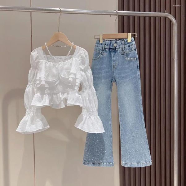 Ensembles de vêtements pour filles Spring Set 2024 Girl's Fashionable White en dentelle avec un beau pantalon de design et des vêtements mignons pour enfants en deux pièces