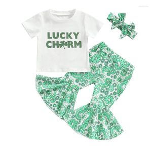 Ensembles de vêtements Filles St Patricks Day Outfit 3pcs Vêtements Ensemble Blanc Col rond Manches courtes Lettre Imprimer Tops Pantalon évasé vert Bandeau