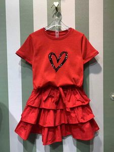 Ensembles de vêtements Set d'été des filles 2024 Designer Childrens Sleep Sleep Love Red T-shirt Ski 2PCS WX5.233543