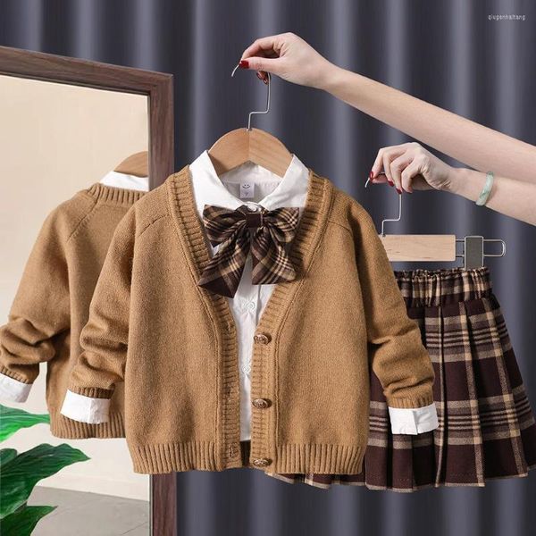 Conjuntos de ropa Niñas Trajes dulces Traje de otoño Bebé Universidad Viento Primavera Rejilla Falda plisada Suéter Rebeca Camisa 3pcs Niños