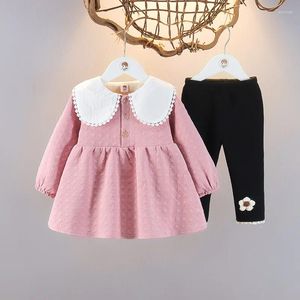 Conjuntos de ropa Conjunto de invierno para niñas Abrigo y polainas de felpa rosa de dos piezas Ropa hermosa de moda para niña 7-12 m 13-24 m