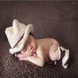 Conjuntos de ropa, conjunto de botas y sombrero de vaquero para bebé de punto hecho a mano, accesorios de pografía para niño nacido, gorro de ganchillo con botines, 1 juego H224