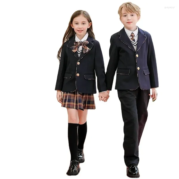 Ensembles de vêtements uniforme de lycée OEM été automne hiver garçons filles vêtements de cérémonie costumes pour uniformes primaires personnalisés