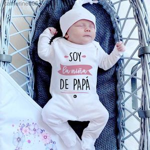 Conjuntos de ropa Soy la niña de papá Bebé que viene a casa Traje Babygrow Sleepsuit Newbron Ducha Regalo Infantil Mameluco Unisex Sleepsuit Ropa de bebéL231202