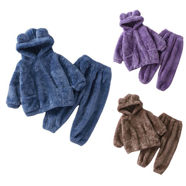 Ensembles de vêtements Pyjamas pour enfants infantiles hiver vêtements de nuit chauds 2 pièces costume garçons filles polaire vêtements de nuit doux à capuche bébé Pijamas vêtements costumes 230907