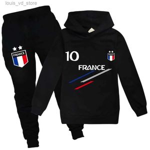 Kledingsets Kinderkleding Baby Boys France Football 10 Tracksuit Tops Pants 2PCS Kinderen Boy Spring Autumn Outfits Meisjes Sets 2-15 jaar T240415