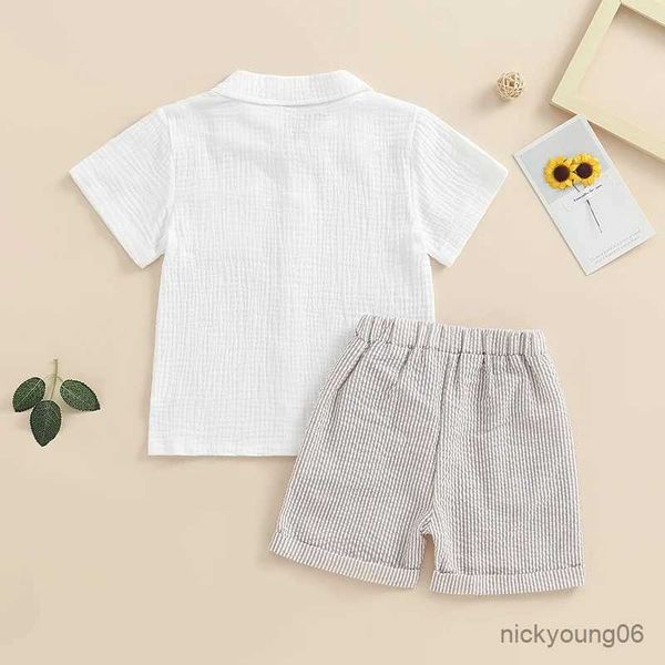 Conjuntos de ropa Ropa para niños Niños Summer Summer Trajes de 2 piezas Camiseta con botones de manga corta y pantalones cortos de franjas verticales elásticas