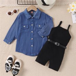 Ensembles de vêtements Enfants Fille Tenues d'automne Couleur unie Sans manches Rib Knit Cami Combishorts Barboteuses avec ceinture et chemises en denim Manteau 3pcs Ensemble de vêtements