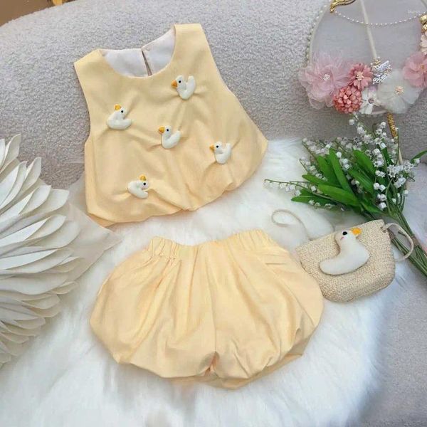 Ensembles de vêtements Kids Girls Migne Yellow Clothign Duck Appliques sans manches Sans manches A-Line Tops Shirt Elastic Bubble Shorts 2pcs