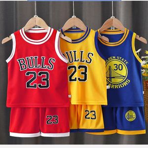 Conjuntos de ropa Camiseta de verano para niños Conjunto de uniforme de baloncesto de secado rápido Equipo de impresión digital Niño pequeño 312 años Rojo Amarillo Blanco 230630