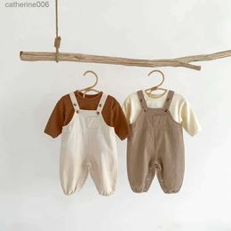 Kledingsets Korea Lente Herfst Baby Baby Jongens 2-delige kledingset Beerprint Katoenen top met lange mouwen Effen zak Overalls JarretelbroekL231202