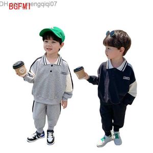 Kleding Sets Koreaanse kinderkleding jongens Sportkleding 2023 nieuwe jas kinder atletiek kleding lente herfst dunne baby jas broek set 2-10Y Z230717