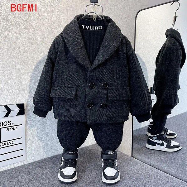 Ensembles de vêtements coréens Blazer Blazer à double poitrine porte pour les enfants vêtements d'hiver chauds en haut et en bas de costume en deux pièces