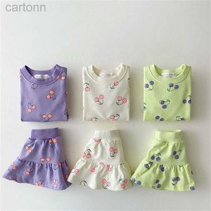 Kledingsets Koreaanse stijl zomer Kinderkleding Set Meisjes Vrolijke Afdrukken Pakken Katoen Korte Mouw T-shirt en Rokken Baby Meisje Outfit ldd240311