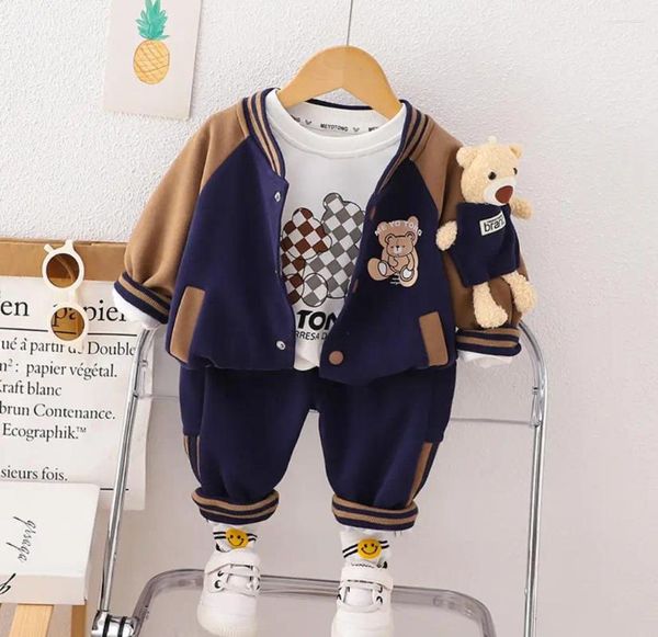 Ensembles de vêtements de style coréen de style coréen pour enfants Designer Cartoon Bear Cardigan manteau t-shirts blancs 3pcs enfants Sport costumes garçons