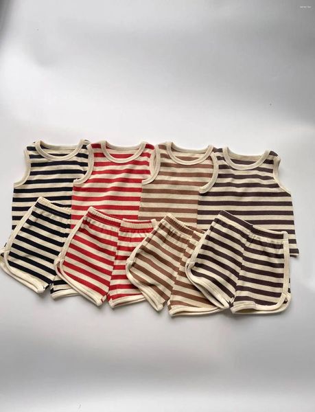 Vêtements Ensembles coréens d'été pour enfants bébé garçons filles veste gilet à rayures débarquées shorts 2pcs Waffle costume pour tout-petit des vêtements de tshirt de tshirt