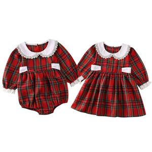 Ensembles de vêtements Little Big Sister Vêtements Robe et combinaison Collier de poupée Garniture en dentelle à manches longues Rouge Plaid Imprimé Romper Combinaison / Robe