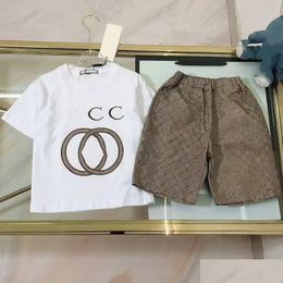 Conjuntos de ropa Diseñador de lujo Camiseta para niños Blanco con monograma Shortst Moda Marca británica Verano Niños Tesoros Niñas Algodón B Dhmfd