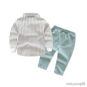 Kledingsets nieuwe kinderkledingset babyjongen katoenen t-shirt broek kinderen set voor lente jongen cartoon kleding past kleuren 1-4 R231028