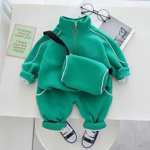 Kledingsets Nieuwe lente zomer en herfst kinderen katoenen ritssluiting bovenkant pant Pocket 3 stuks/set baby casual atletic 1-5 jaar d240514