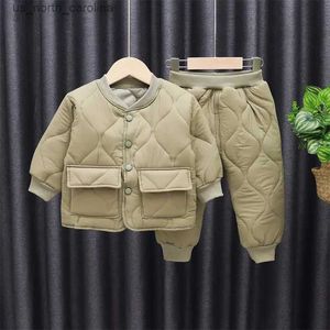 Kledingsets Nieuwe winter herfst babyjongenskleding broek met lange mouwen katoen warm kinderkleding peuter trainingspak