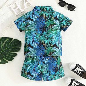 Conjuntos de ropa Boys Preschool Boys Hawaiian Clothing Tropical Impreso Botón de manga corta Camisa y establece vacaciones Formal Q240517