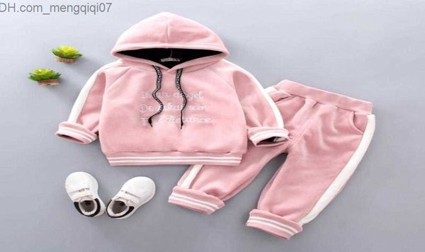 Ensembles de vêtements Promotion Nouveau Dessin Animé Enfants Vêtements Vêtements D'hiver Hoodiespants Outfit Enfants Velours Chaud Plus Épais Costume Pour Ensembles2530731 Z230721