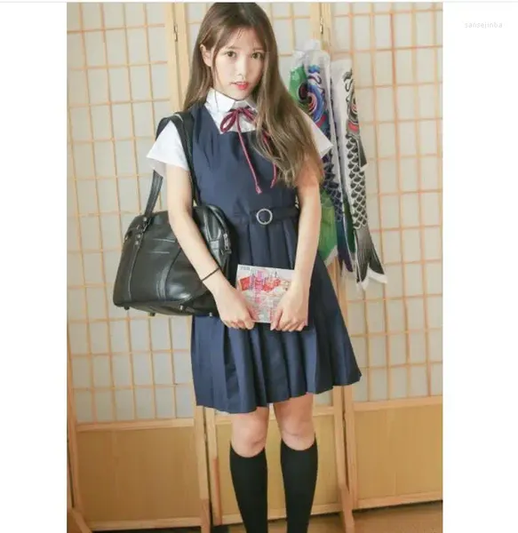 Conjuntos de ropa Uniformes escolares Camisa y chaleco de manga corta o larga Vestido de alta calidad Estilo preppy japonés Uniforme para niñas Disfraces de anime S-XL