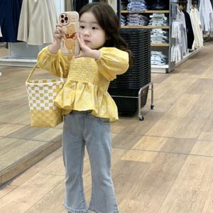 Ensembles de vêtements chemise ou neuf jeans évasés bébé fille tenue ensemble doux filles coréen printemps fleur manches longues