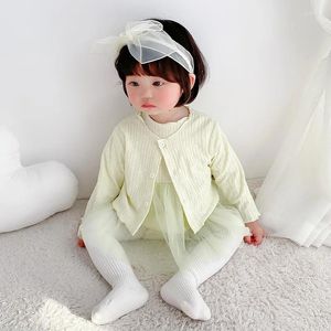 Ensembles de vêtements printemps automne 2024 coréens nés nés 2pcs couleur solide bébé filles cardigan gauze à manches longues pour nourrisson à manches longues