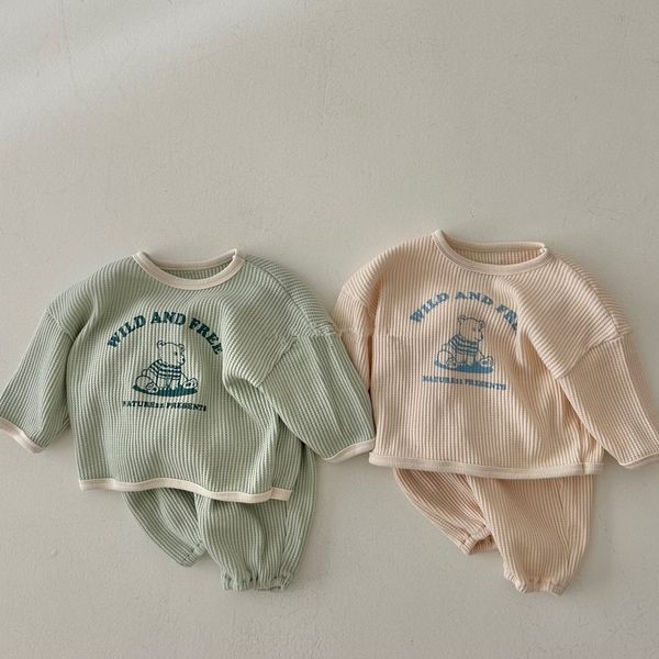 Ensembles de vêtements Printemps Automne Couleur unie Bébés Sweats à capuche Vêtements de sommeil Tenue Enfant Tendance à manches longues Col rond TopsSweatpants Casual 2pcs 230918