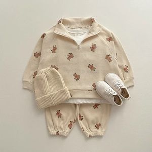 Kledingsets Spring Infant Baby Cartoon Toddler Boys Girls Long Sleeve Sweatshirt Pants 2pcs Pak Kids Cute Bear Deset 230105