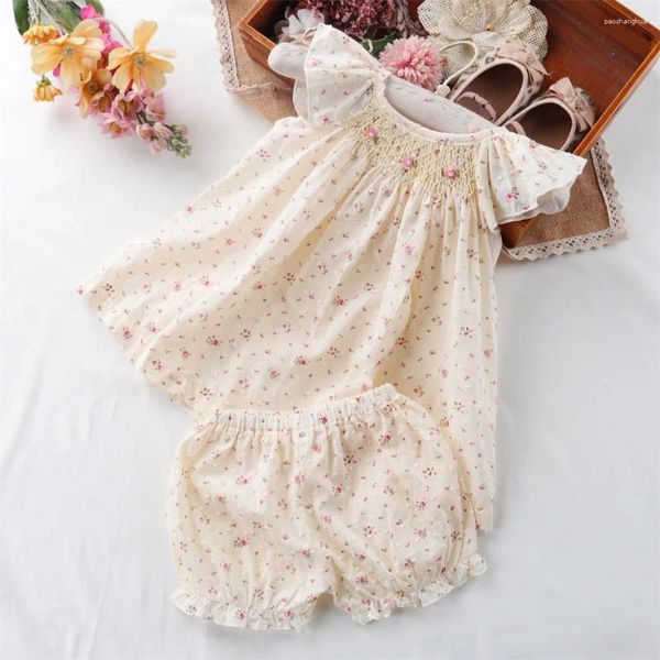 Conjuntos de ropa Summer Baby Girl Vestido Traje 2023 Ropa para niños para niñas Bordado de flores Camisa de manga corta de dos piezas Conjunto de pantalones de pan