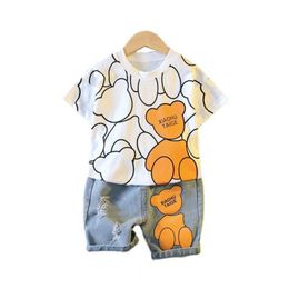 Sets de ropa Summer Baby Girl Traje Traje de ropa Niños Fashion Fashion Camiseta Shorts 2 PPCSSETS NITHLLER CASA DE CASA CASA CIRDOS 230412