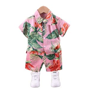 Ensembles de vêtements d'été garçon vêtements imprimés floraux costume chemise à manches courtes enfant vacances plage tenue haut pantalon 2 pièces bébé costumes pour 1 2 3 4 5 6 T 230412