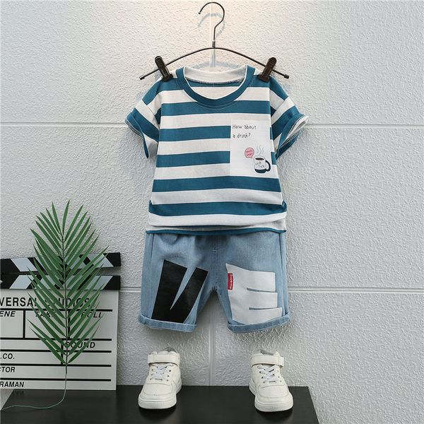 Conjuntos de ropa Verano Niños Niños Ropa Tiras Niños Camiseta de dibujos animados Pantalones cortos 2 piezas Conjuntos Niño Ocio Trajes deportivos Bebé Algodón Chándales 230628