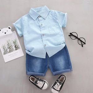 Ensembles de vêtements Mode d'été Garçons Costume Couleur unie Chemise à revers Short à manches courtes Bébé 2 pièces Ensemble