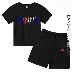 Kledingsets Zomer TRAPSTAR T-shirt Kinderen Jongens Strand Shorts Sets Streetwear Trainingspak Mannen Vrouwen Kleding Meisjes Sportkleding 230523