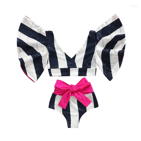 Juegos de ropa para niña para niña de dos piezas mangas de bengala en v-top bikini pantalones cortos de verano