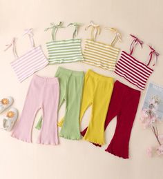 Ensembles de vêtements en bas âge pour bébé Stripe Twopieces côtelées Set Infant Girls Square Collar sans manche