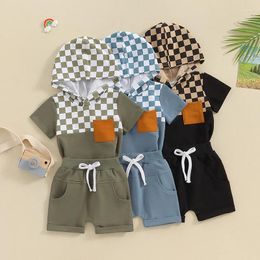 Ensembles de vêtements Toddler Boys 2 pièces T-Fits Checkerboard Patchwork T-shirt et short élastique pour vêtements d'été